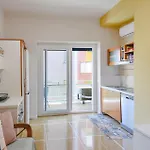 2 Bedroom Gorgeous In Appartamento Rapallo